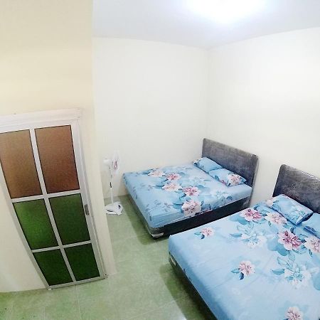 Ngadiwinatan Alleyway Guest House Jogja ยอกยาการ์ตา ภายนอก รูปภาพ